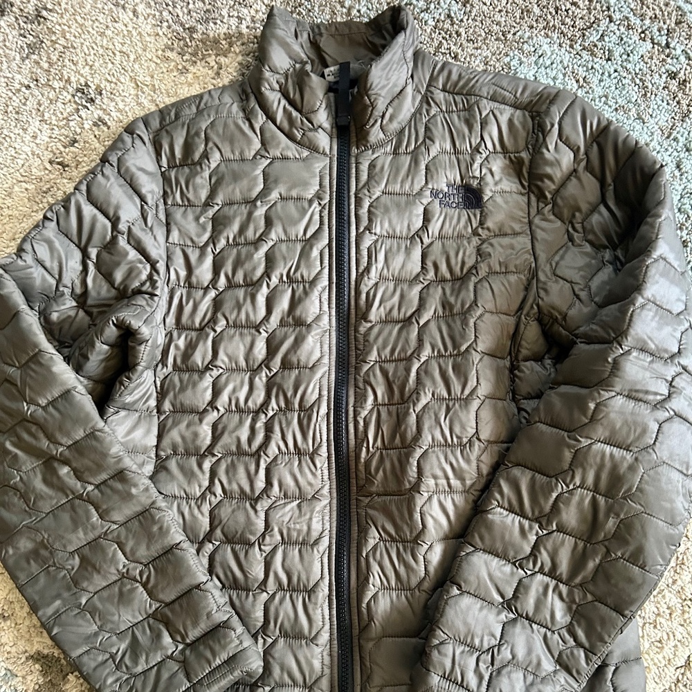 North Face Boys Youth Large (14-16) Quilted Jacket